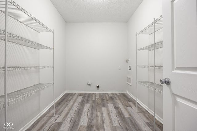 6225 White Rabbit Place, Indianapolis, IN 46235