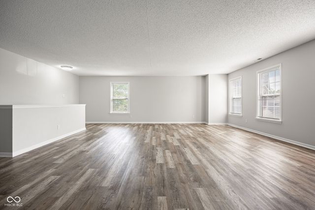 6225 White Rabbit Place, Indianapolis, IN 46235