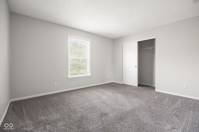 6225 White Rabbit Place, Indianapolis, IN 46235