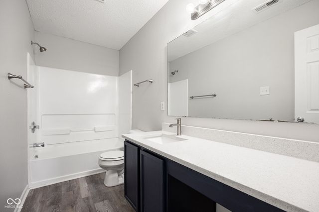 6225 White Rabbit Place, Indianapolis, IN 46235