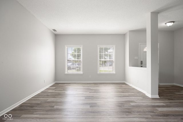 6225 White Rabbit Place, Indianapolis, IN 46235