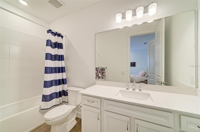 16341 HIDDEN OAK LOOP, Lakewood Ranch, FL 34211
