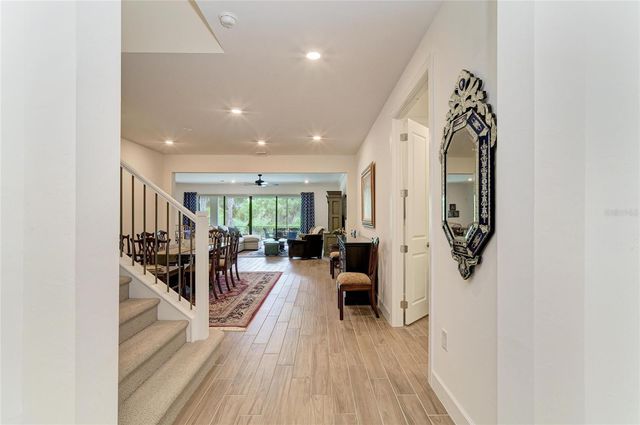 16341 HIDDEN OAK LOOP, Lakewood Ranch, FL 34211