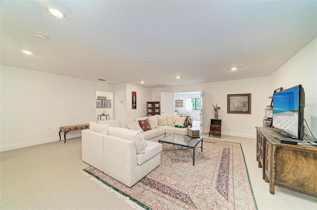 16341 HIDDEN OAK LOOP, Lakewood Ranch, FL 34211
