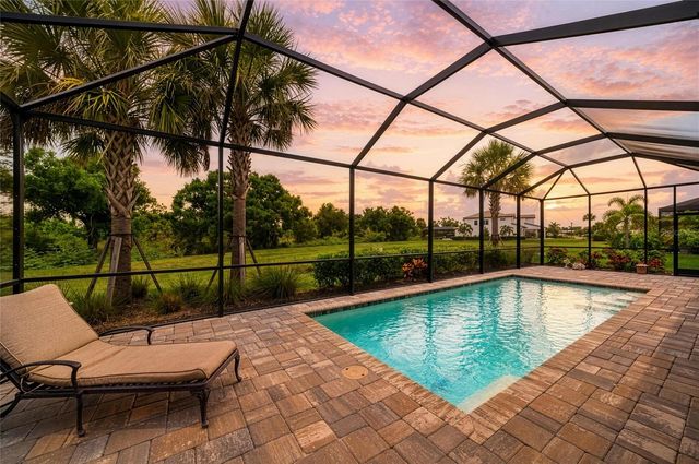 16341 HIDDEN OAK LOOP, Lakewood Ranch, FL 34211