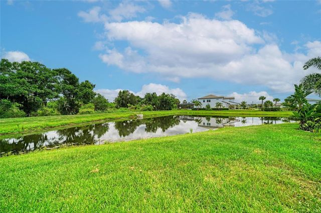 16341 HIDDEN OAK LOOP, Lakewood Ranch, FL 34211