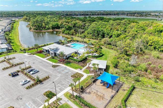 16341 HIDDEN OAK LOOP, Lakewood Ranch, FL 34211