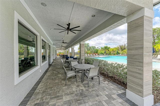 16341 HIDDEN OAK LOOP, Lakewood Ranch, FL 34211