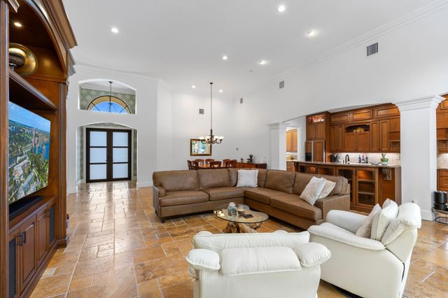 7795 LA CORNICHE Circle, Boca Raton, FL 33433