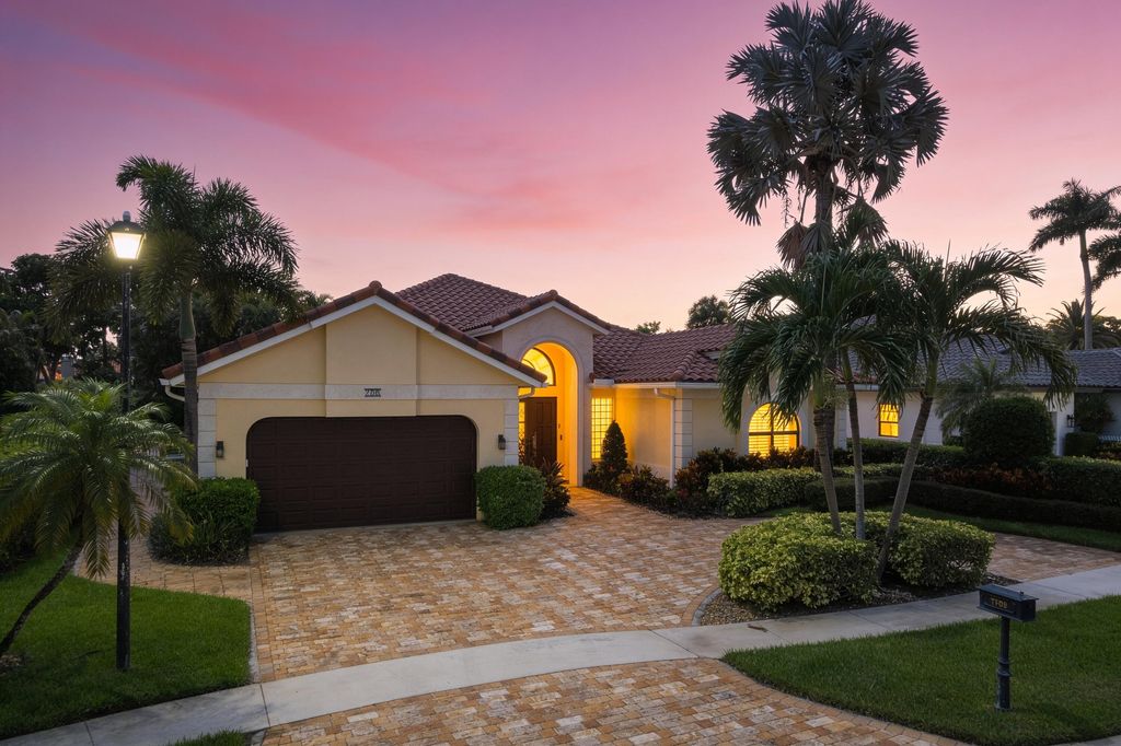 7795 LA CORNICHE Circle, Boca Raton, FL 33433
