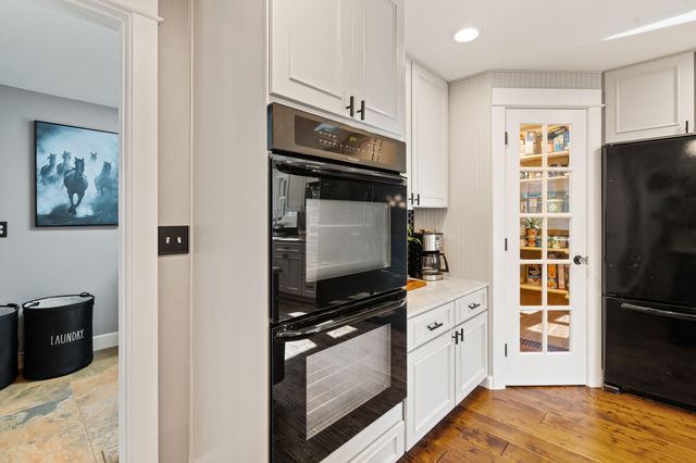 18781 E Evans Creek Road, Rogue River, OR 97537