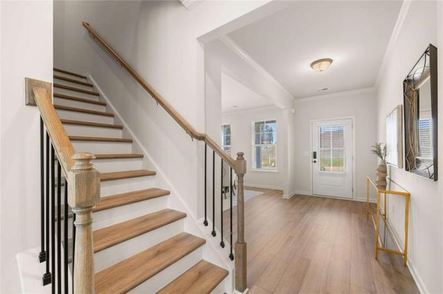 1776 Kingsmere Run Drive, Loganville, GA 30052