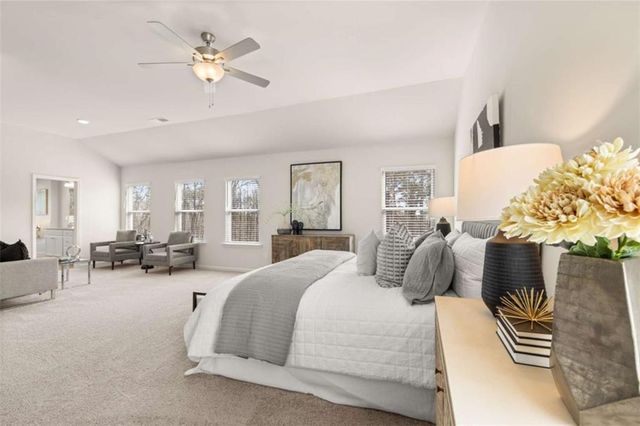 1776 Kingsmere Run Drive, Loganville, GA 30052