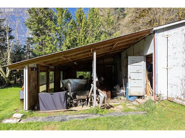 4095 CRYSTAL CREEK Loop, Eddyville, OR 97343