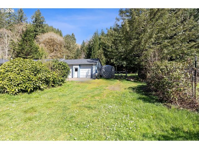 4095 CRYSTAL CREEK Loop, Eddyville, OR 97343