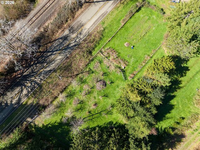 4095 CRYSTAL CREEK Loop, Eddyville, OR 97343