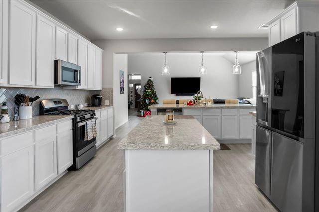 8423 Moonlight Bay Circle, Baytown, TX 77523