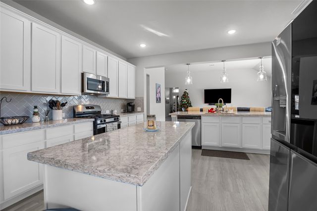 8423 Moonlight Bay Circle, Baytown, TX 77523