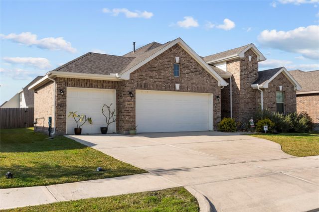 8423 Moonlight Bay Circle, Baytown, TX 77523