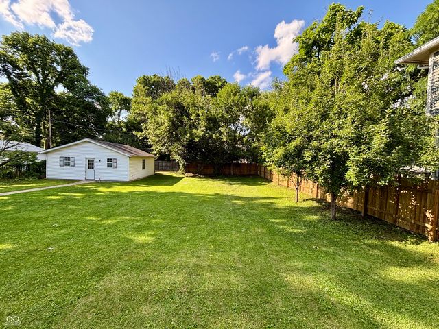 422 E 49th Street, Indianapolis, IN 46205