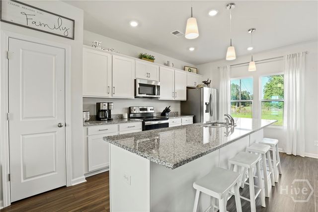 110 Freesia Drive, Springfield, GA 31329