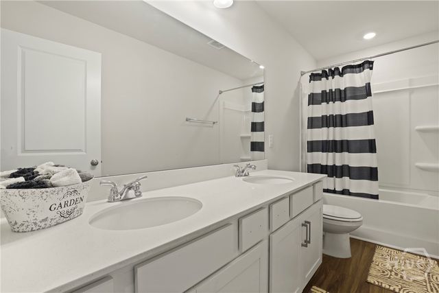 110 Freesia Drive, Springfield, GA 31329