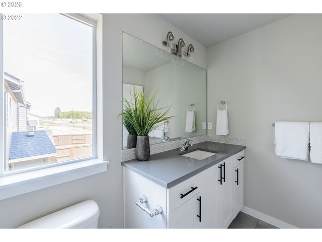 3191 S Linden St 828, Cornelius, OR 97113