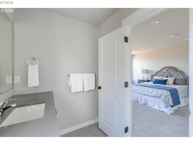 3191 S Linden St 828, Cornelius, OR 97113