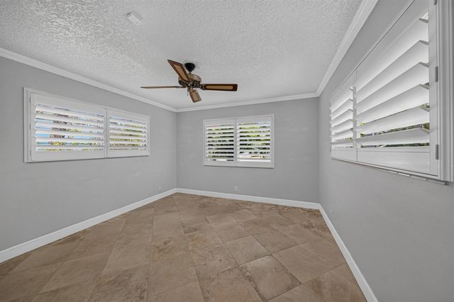 1325 Guava Isle, Fort Lauderdale, FL 33315