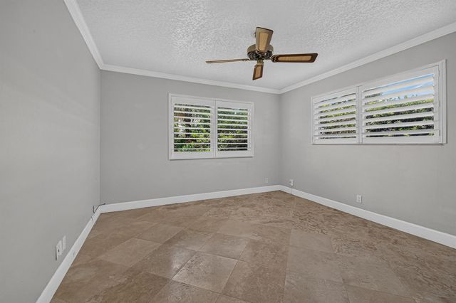 1325 Guava Isle, Fort Lauderdale, FL 33315
