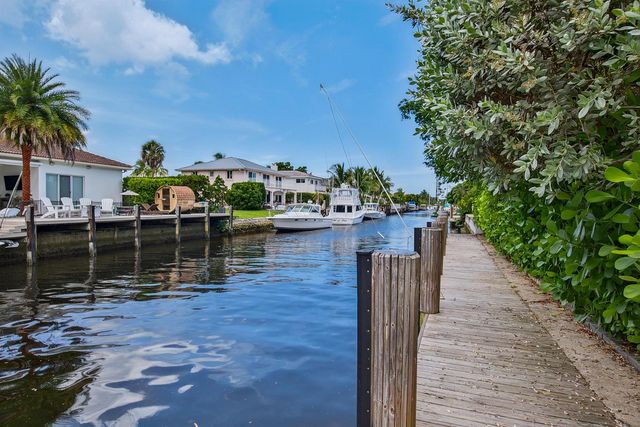1325 Guava Isle, Fort Lauderdale, FL 33315
