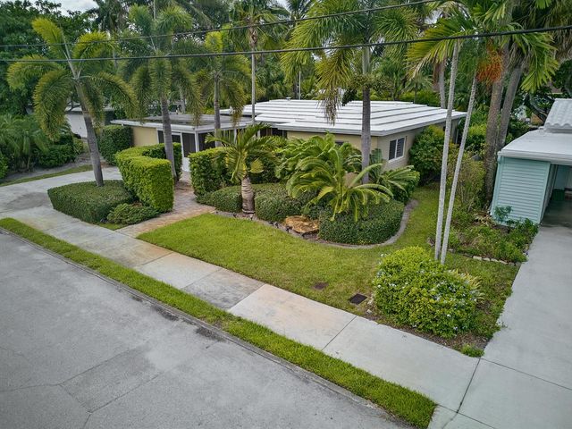 1325 Guava Isle, Fort Lauderdale, FL 33315
