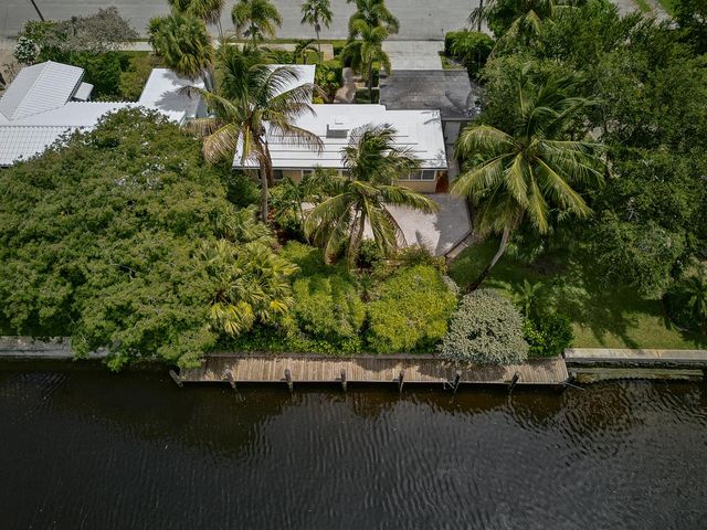 1325 Guava Isle, Fort Lauderdale, FL 33315