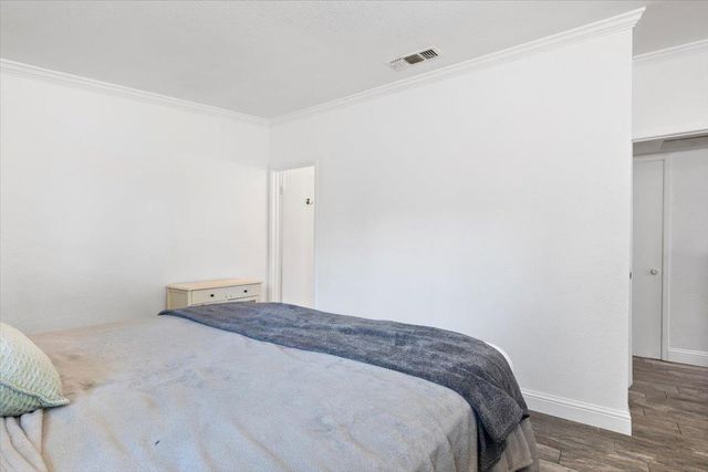 953 Sharian St, West Sacramento, CA 95605