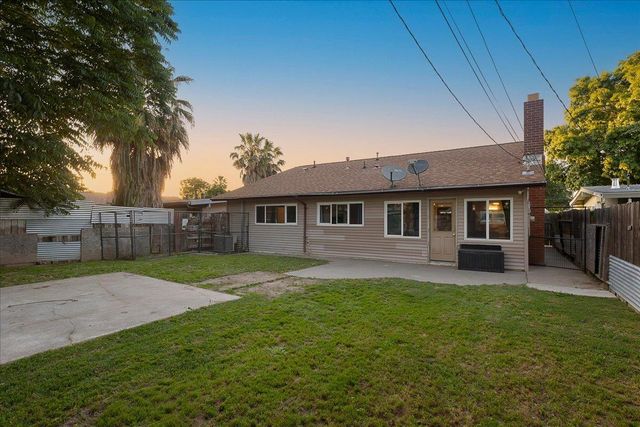 953 Sharian St, West Sacramento, CA 95605