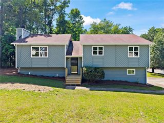 4899 Hawk Trail NE, Marietta, GA 30066