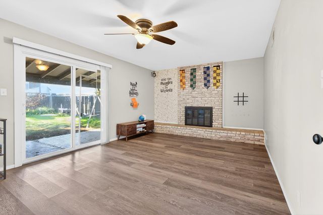 2337 Corbin Ln, Lodi, CA 95242