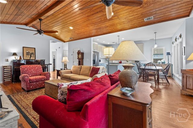 130 Lewis Avenue, Tybee Island, GA 31328