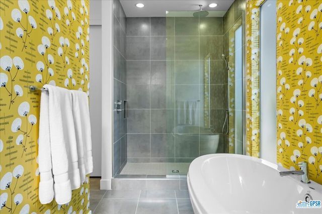 939 Bernardi Lane, Palm Springs, CA 92262