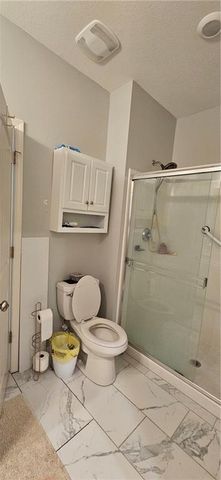 12432 Live Oak Circle, Peculiar, MO 64078