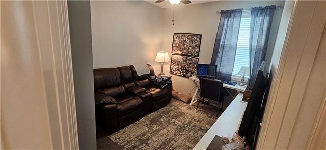 12432 Live Oak Circle, Peculiar, MO 64078