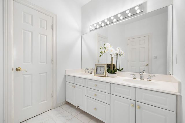 409 Detering Street, Houston, TX 77007