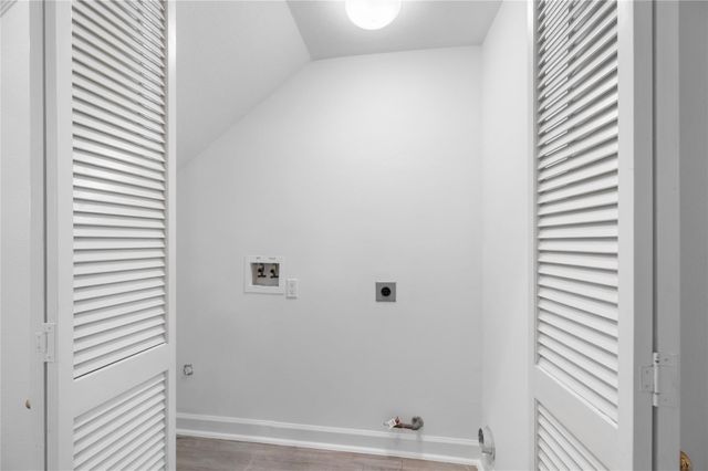 409 Detering Street, Houston, TX 77007