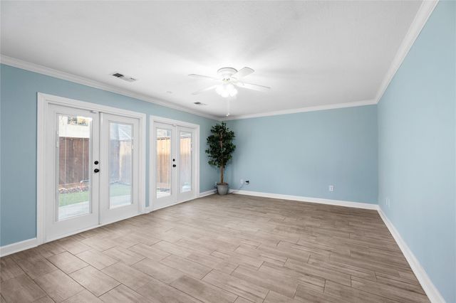 409 Detering Street, Houston, TX 77007