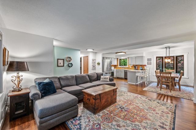 2646 Greenmeadow Court, Stillwater, MN 55082