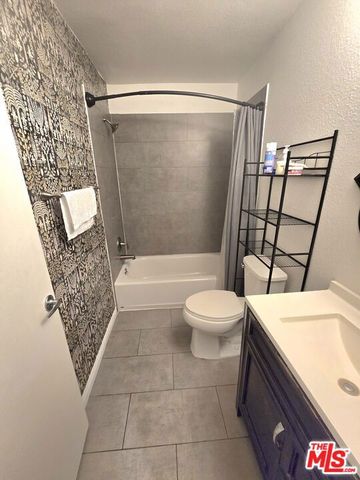 12014 Kling Street 4, Valley Village, CA 91607