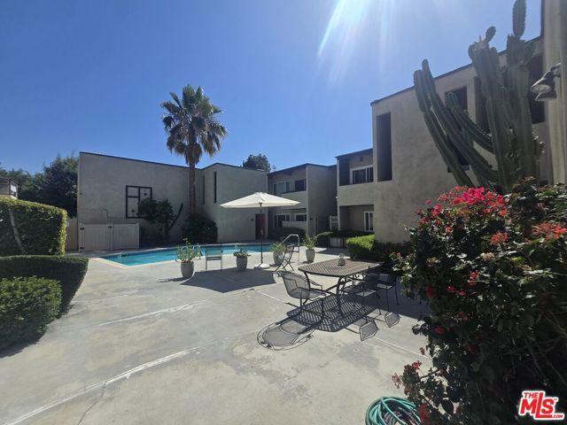12014 Kling Street 4, Valley Village, CA 91607