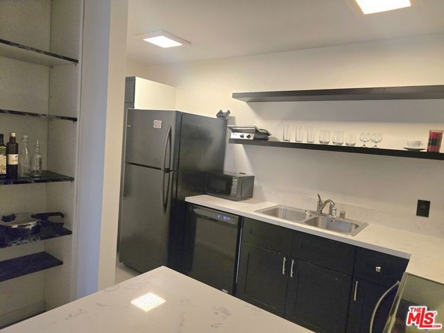 12014 Kling Street 4, Valley Village, CA 91607