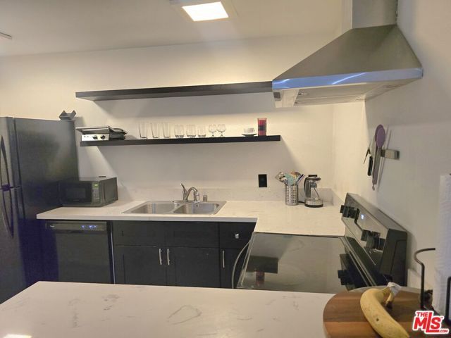 12014 Kling Street 4, Valley Village, CA 91607