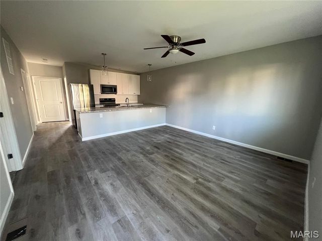 2707 Dalton Avenue, St Louis, MO 63139